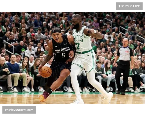 怀特突破凯尔特人队史三分记录 成为球队历史新标杆